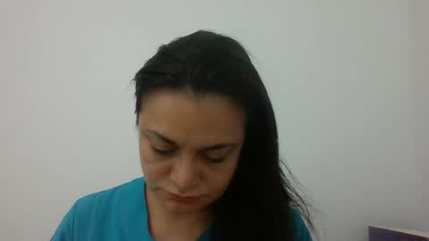 dapnne online show from January 22, 1:32 pm