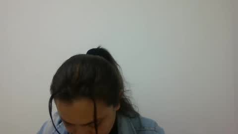 dapnne online show from February 17, 1:32 pm