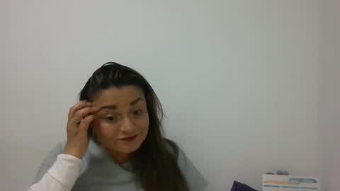 Snapshot of dapnne24 chatting on January 7, 9:06 pm dapnne online show from January 7, 9:06 pm