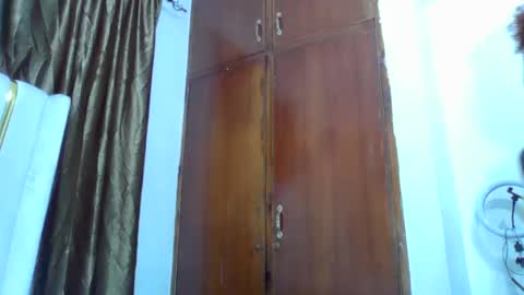 ESTHER online show from November 14, 7:12 pm