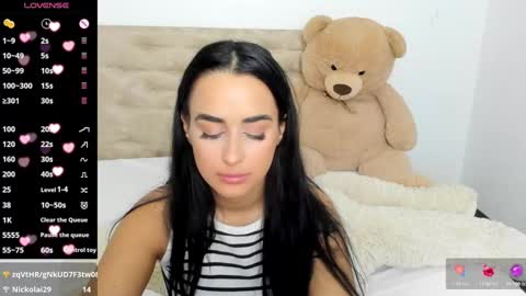 Darcie online show from December 4, 2:42 am