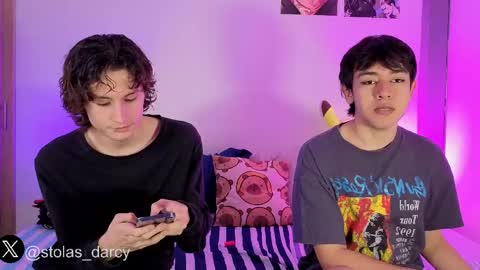 darcy_and_stolas online show from April 20, 9:27 pm