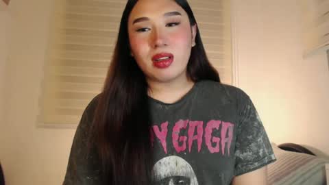 DARCY online show from June 20, 2:03 am