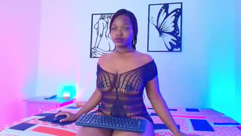 Darelyn online show from October 24, 7:21 pm