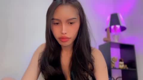 Angel Condensada online show from November 10, 7:07 am