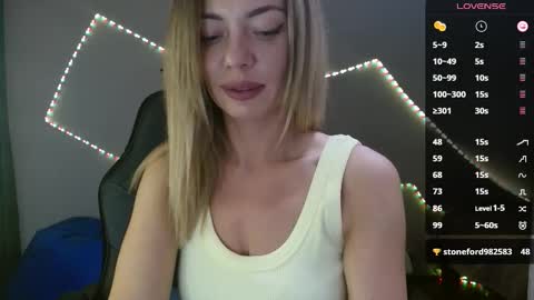 Snapshot of daria_spring chatting on March 12, 5:17 pm Daria online show from March 12, 5:17 pm