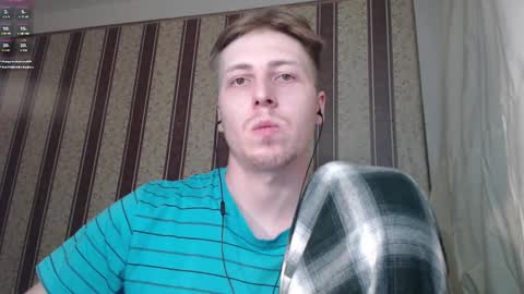 darienlarge online show from February 24, 12:30 am