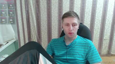 darienlarge online show from March 1, 11:47 pm