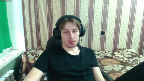 darienlarge online show from December 3, 10:24 am