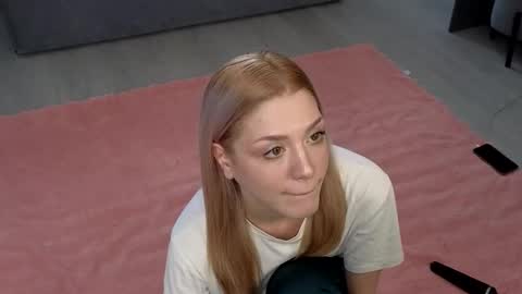 Snapshot of darilboom chatting on December 16, 5:45 am darilboom online show from December 16, 5:45 am