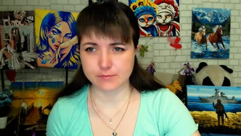 Snapshot of darina_m_ chatting on April 4, 4:44 am Darina online show from April 4, 4:44 am