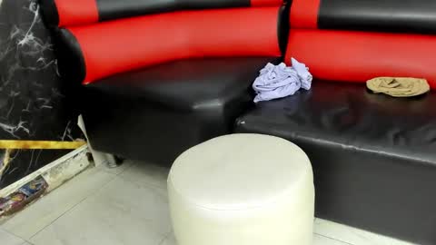 Ara online show from December 10, 10:17 am