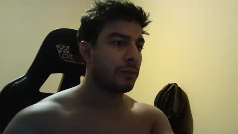 Snapshot of dario12rodriguez chatting on February 8, 10:13 pm dario12rodriguez online show from February 8, 10:13 pm