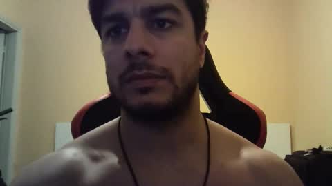 Snapshot of dario12rodriguez chatting on April 24, 4:04 am dario12rodriguez online show from April 24, 4:04 am