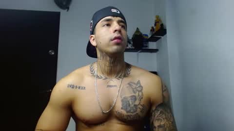 Darius Phoenix  online show from January 9, 10:44 pm