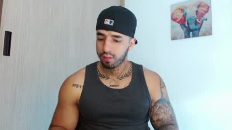 Darius Phoenix  online show from June 25, 6:12 pm