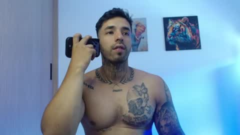 Darius Phoenix  online show from July 6, 4:53 pm