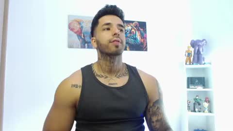 Darius Phoenix  online show from July 9, 6:01 pm