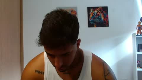 Darius Phoenix  online show from July 26, 9:11 pm