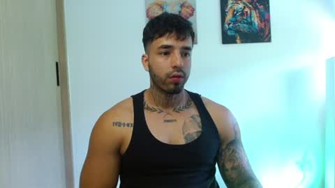 Darius Phoenix  online show from July 28, 4:27 pm
