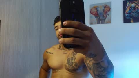 Darius Phoenix  online show from August 1, 5:12 pm