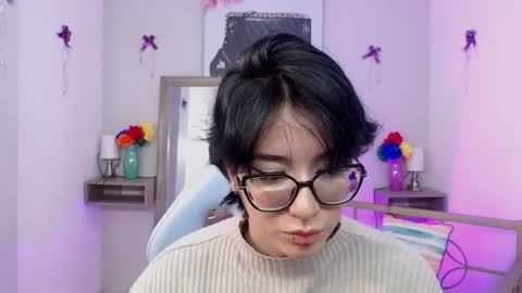 dark_buuu online show from August 4, 12:41 pm