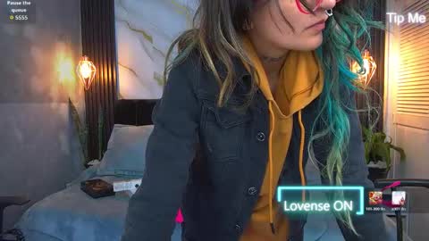 dark_dominika online show from March 30, 1:01 pm