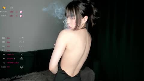 Ester online show from October 7, 2:47 pm