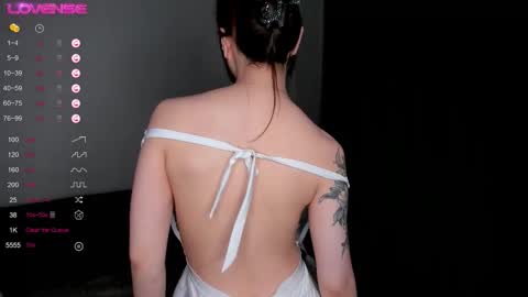 Ester online show from October 8, 11:41 am