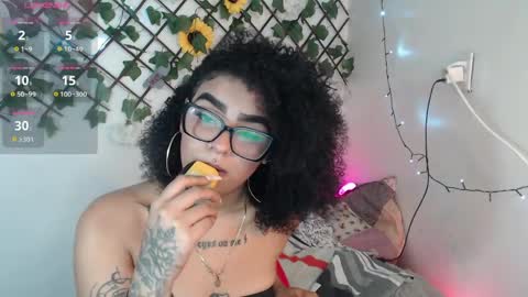 Snapshot of dark_flama chatting on June 2, 12:56 am dark_flama online show from June 2, 12:56 am