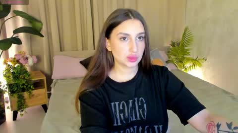 Celine online show from May 28, 8:28 pm