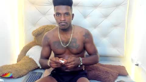 Snapshot of dark_king01 chatting on February 4, 7:42 pm dark_king01 online show from February 4, 7:42 pm