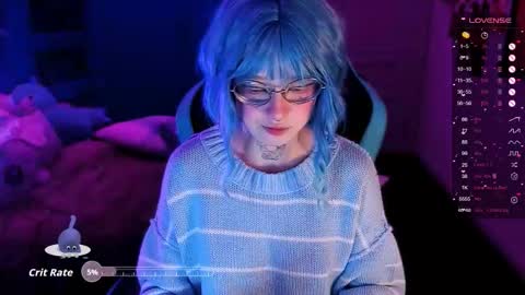 Lucious Foijieh online show from November 16, 5:51 pm