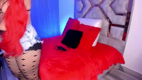 Snapshot of dark_madison chatting on February 26, 7:27 pm CELESTE online show from February 26, 7:27 pm