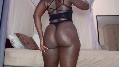 dark_qween online show from April 10, 6:07 am