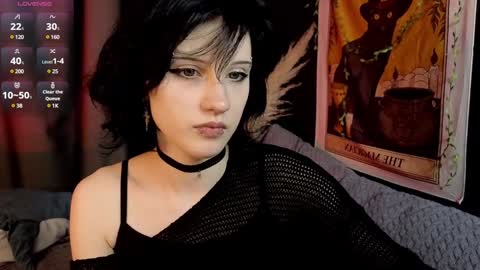 Snapshot of dark_vamp_ chatting on February 8, 1:43 am Vamp online show from February 8, 1:43 am