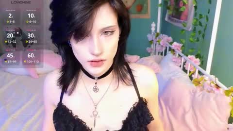 Snapshot of dark_vamp_ chatting on September 26, 2:43 pm Vamp online show from September 26, 2:43 pm