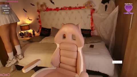 Angel Darcy  online show from October 17, 12:58 am