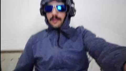 just a guy online show from January 8, 4:09 pm