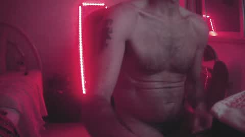 Snapshot of darkdance chatting on January 2, 9:07 pm freak soul online show from January 2, 9:07 pm