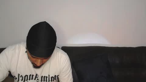 darkdesirevf online show from November 21, 4:00 am