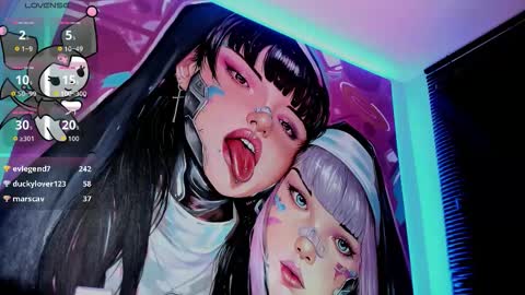 Snapshot of darki_shine_ chatting on September 13, 12:32 am cleitlin vinson online show from September 13, 12:32 am