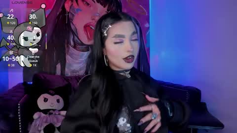 cleitlin vinson online show from February 8, 1:47 pm