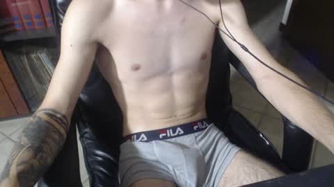 darkitalianguy online show from July 15, 10:04 pm
