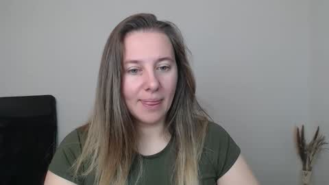 Anna online show from November 5, 4:01 am