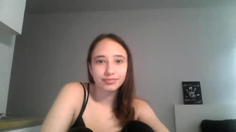 darkmirel online show from June 15, 1:13 pm