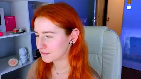 darkmoon____ online show from January 13, 5:07 pm