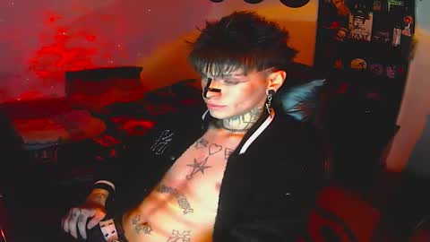   online show from October 23, 7:40 am