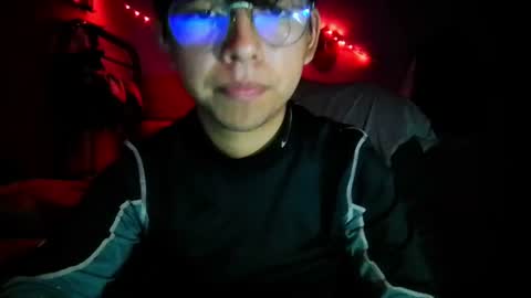 Snapshot of darknex_ chatting on June 22, 7:38 am Jose Ian online show from June 22, 7:38 am