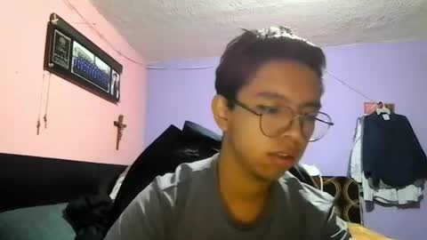 Snapshot of darknex_ chatting on July 11, 5:10 am Jose Ian online show from July 11, 5:10 am
